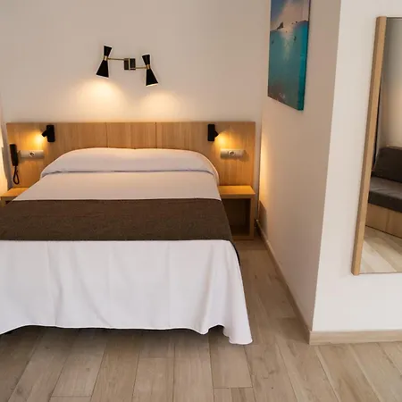 Sunside Ibiza - Only Adults- Formerly Known As Park Apartament Sant Antoni de Portmany